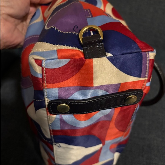 Coach Madison J0826-13232 Graphic Op Art Sabrina Resort Satchel in EUC - Picture 6 of 15